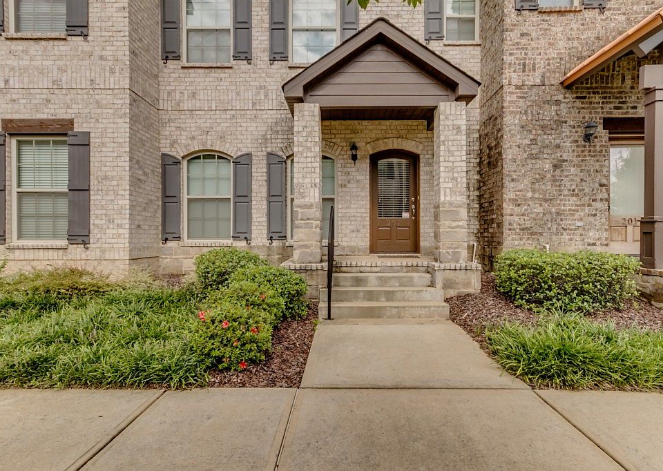 1st image of 2150 3rd Ct APT 202