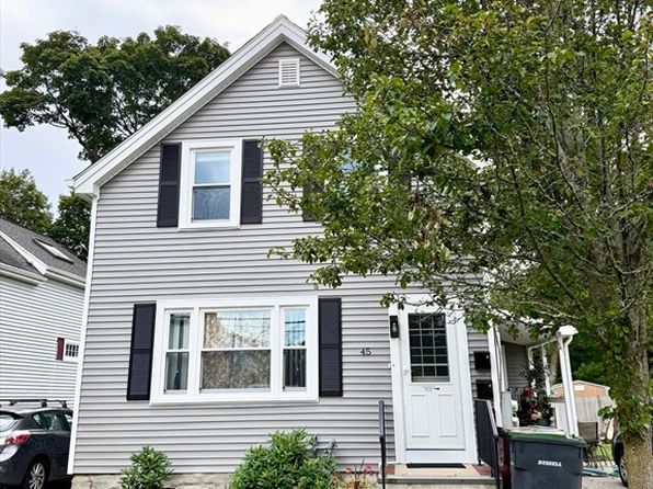 45 Emmett Ave APT 2