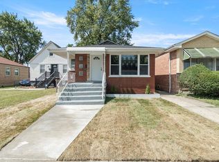 12326 S Elizabeth St, Calumet Park, IL