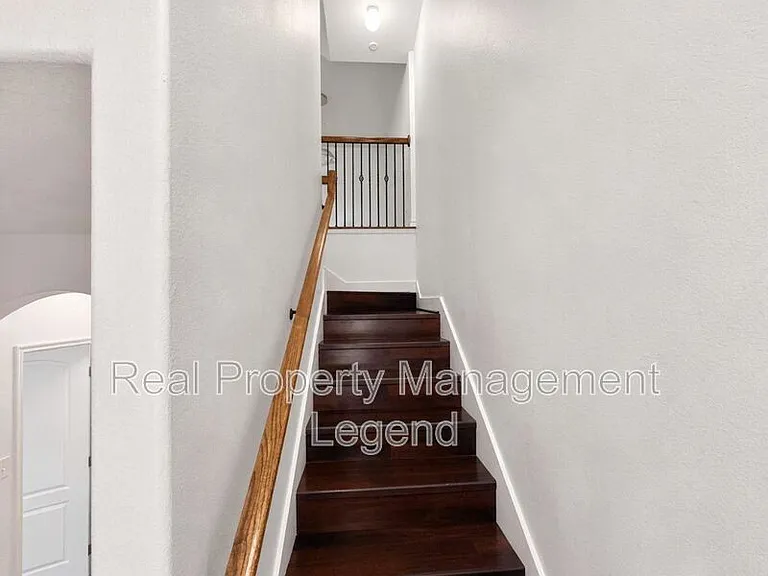 5729 Knox Dr — Photo 14