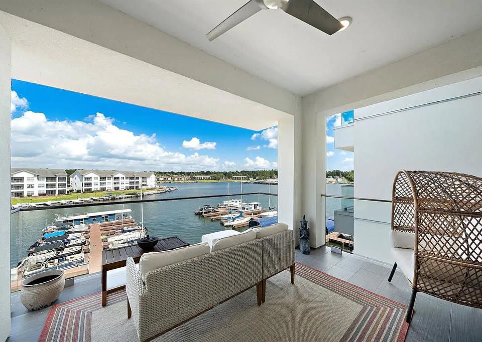 1st image of 199 Waterpoint Ct #304