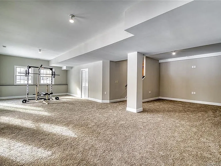 6 Romano Ct — Photo 19