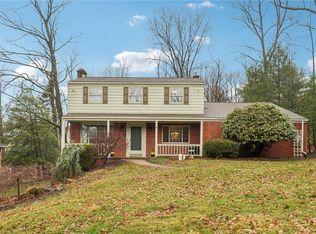 439 Manor Rd, Delmont, PA