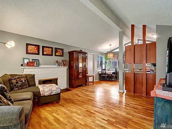 3rd image of 23004 46th Ave W