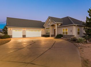 10516 Tally Ho Ave NW, Albuquerque, NM 87114