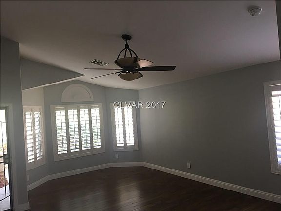 4th image of 1704 Western Lily St