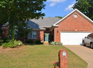 2809 Creekside Dr, Little Rock, AR 72211