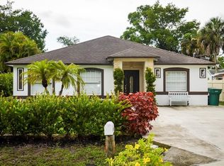 5414 Warren St, Naples, FL 34113