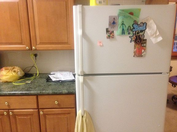 3rd image of 621 Valley Ave Floor 3
