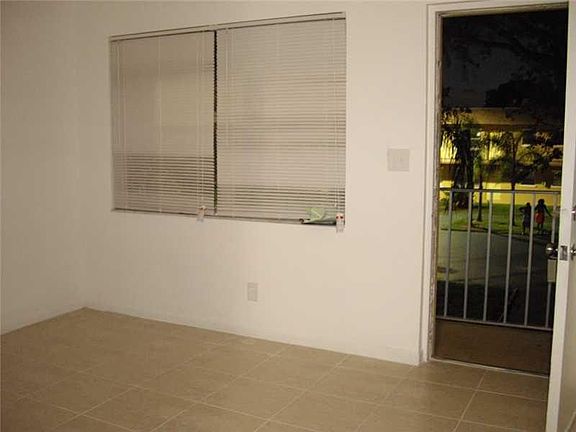2nd image of 101 NE 41st St #14A