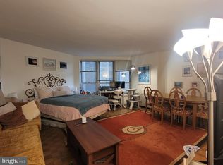 224 W Rittenhouse Sq #1003, Philadelphia, PA 19103