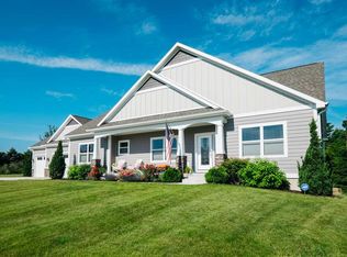 5135 Pebblestone Dr, Traverse City, MI 49684