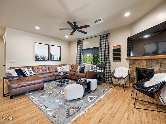 4th image of 5898 Apollo Way