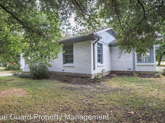3rd image of 3857 W Spurgeon St