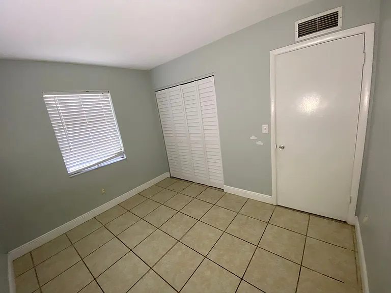 2309 Idaho Rd — Photo 6
