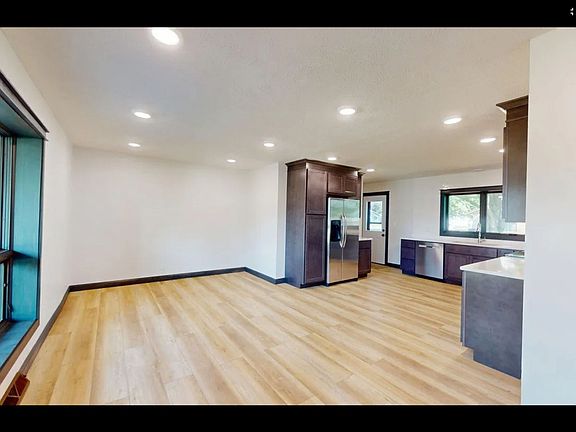 3rd image of 2416 W 9th St