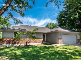 15400 W 151st Ter, Olathe, KS 66062