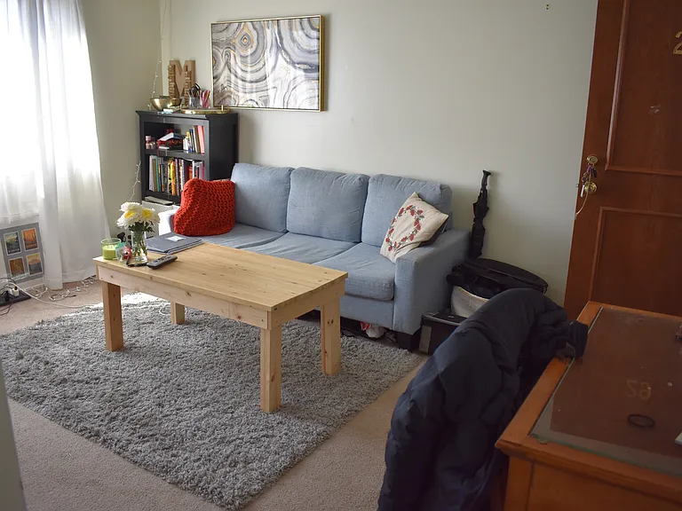316 E University boasts many unique spacious floor plans--Layouts from studios to 3 bedroom/2 bathroom units