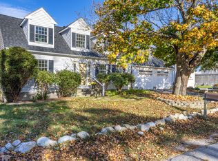 25 Chadwell Ave, Sandwich, MA 02563