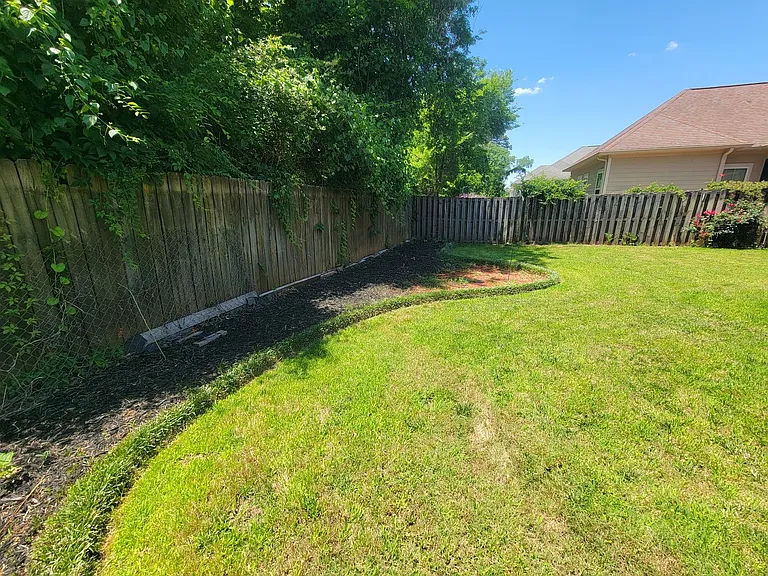 1010 Barrett Dr — Photo 27