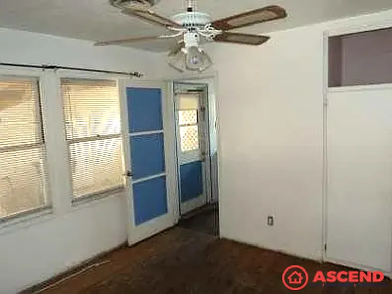 117 Cypress St — Photo 5