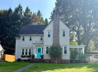 319 Deforest Rd, Syracuse, NY 13214