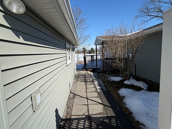 2nd image of 6381 Wendover Rd