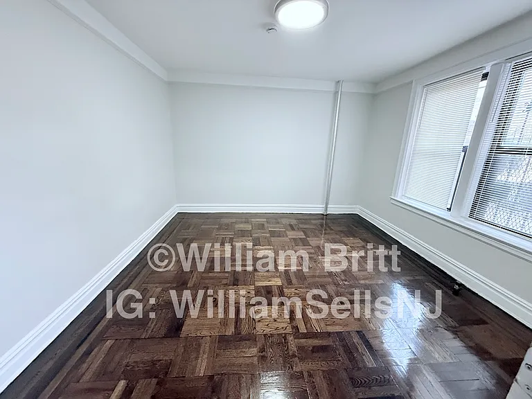 164 Sterling Ave #164 — Photo 16