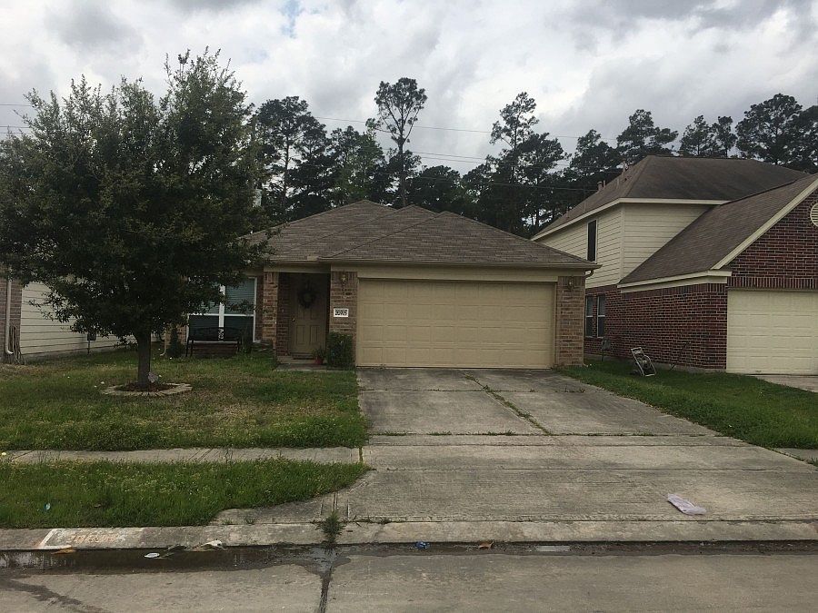 1st image of 20915 Fox Cliff Ln