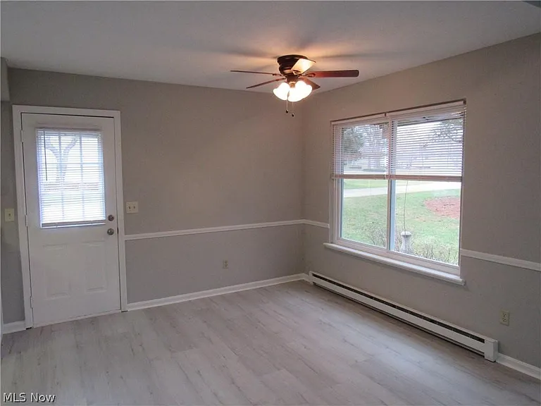 7155 Auburn Rd — Photo 8