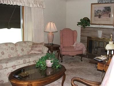 4th image of 904 Birch Hill Dr