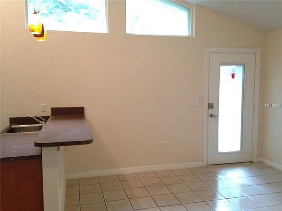 5th image of 12102 N 60th St Unit C