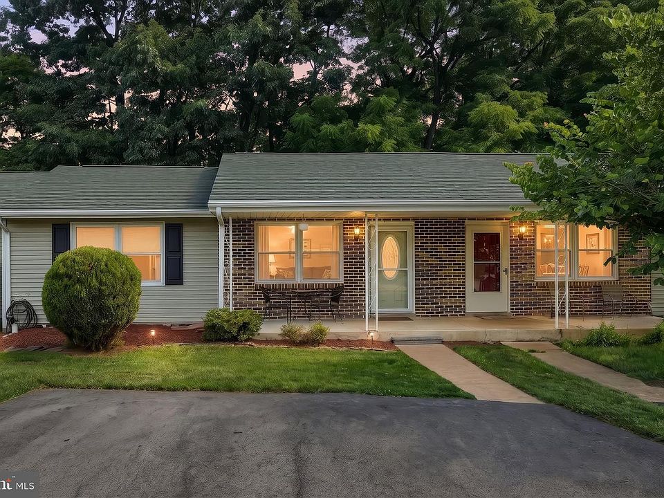 1st image of 3802 Fox Chase Dr