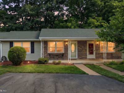 3802 Fox Chase Dr, Dover, PA, 17315