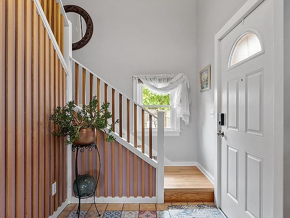 5th image of 80 Millville Circle