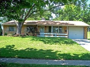 12021 Marwood Ln, Springdale, OH 45246