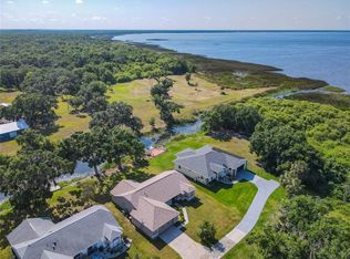 3050 Walden Shores Blvd, Lake Wales, FL 33898