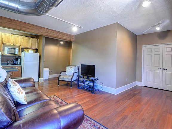 Great Nook in Den for Office