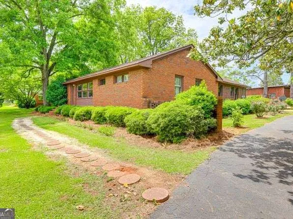 7301 Woodland Hwy, Woodland, GA 31836