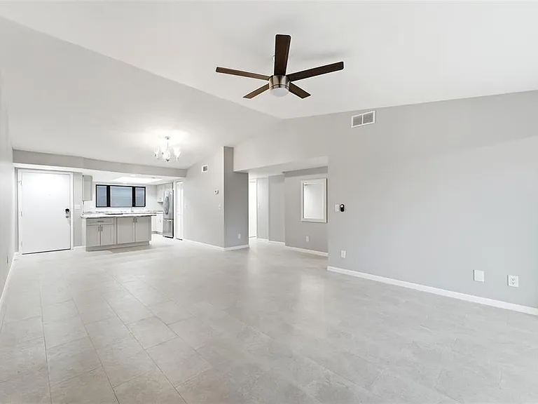 845 Ladyfish Ave #B304 — Photo 19