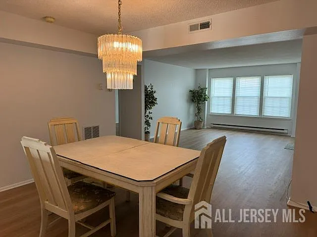 2 bed, 2.0 bath, $2,250 — Photo 3