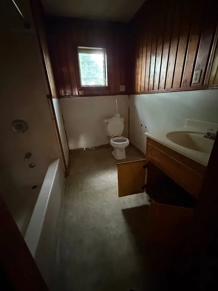 3 bed, 984 sqft, $750 — Photo 2
