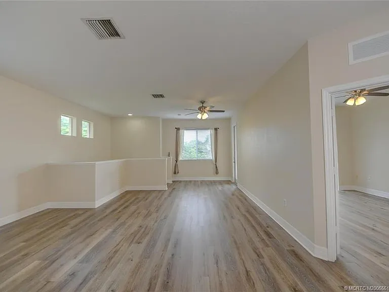 44 SE Sedona Cir #201 — Photo 11