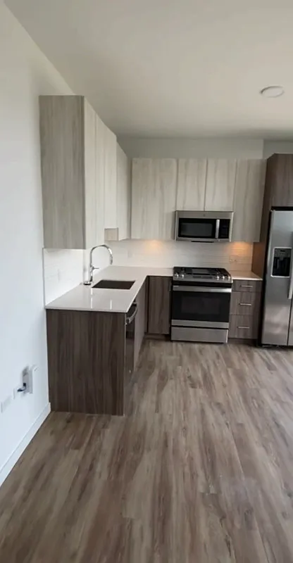 Studio, 1.0 bath, 450 sqft, $2,140 — Photo 1