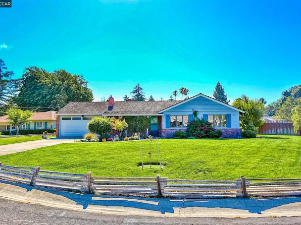 1028 Julie Ct, Concord, CA 94518