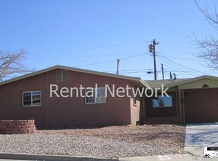 220 Crestmont Dr, El Paso, TX 79912