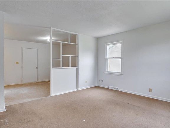 2nd image of 2229 E 53rd St S