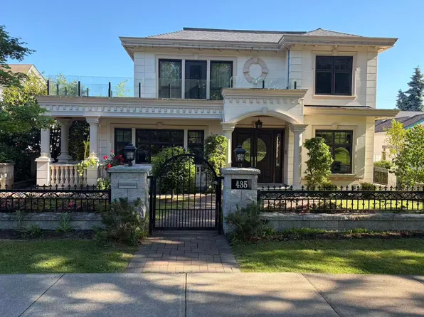 435 W 29th Ave, Vancouver, BC V5Y 2L1