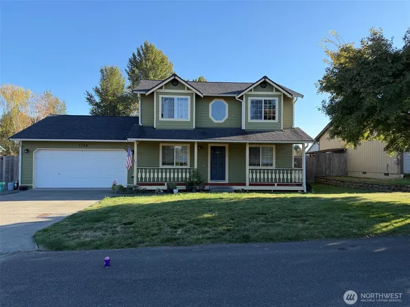 1124 123rd Street Ct E, Tacoma, WA 98445