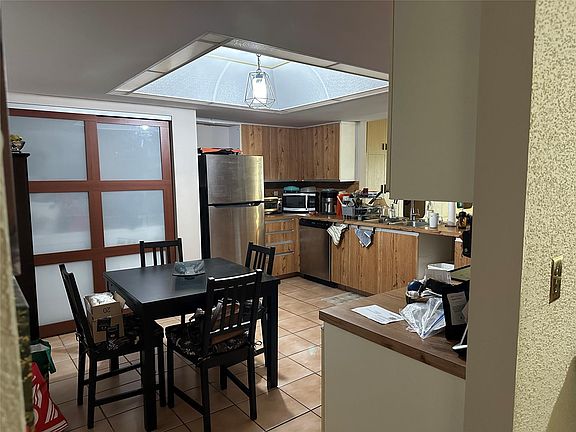 3rd image of 5713 Lime Hill Road